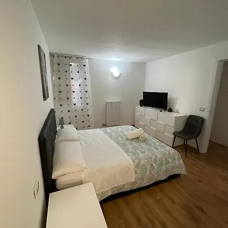Casa Sul Viale Degli Studenti *